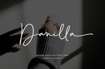 Danilla - Signature Script Font