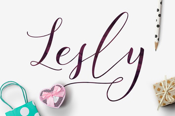 Lesly Font Script