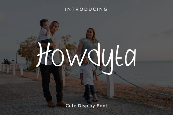Howdyta - Cute Display Font