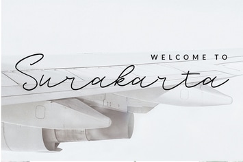Sureder Stylish Script Font