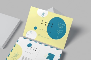 7x5 Post Card Mockups