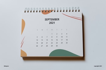 Calendar Mockup Vol.02