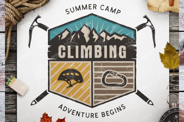 Travel Retro Badge / Vintage Climbing Logo Patch