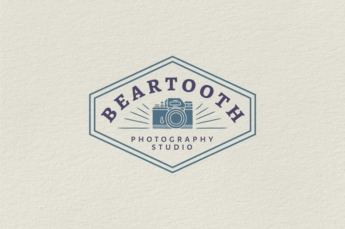 Vintage Badge Logo - Beartooth Photography Studio