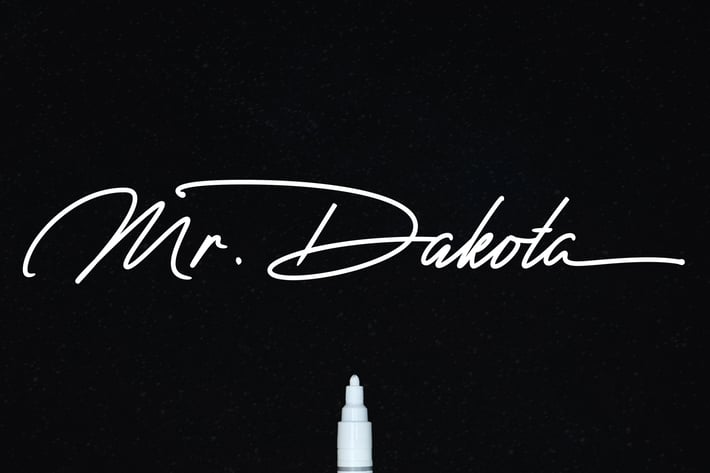 Mr. Dakota - Signature Script