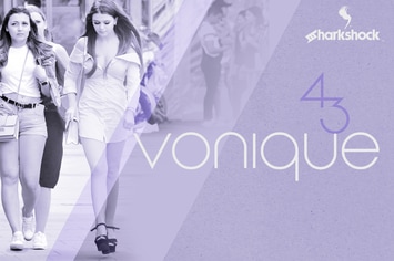 Vonique 43