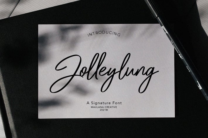 Jolleylung Signature Font