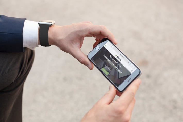 iPhone 6S Street Mockup 3 of 8