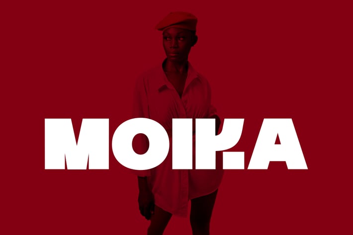 Moika Display Typeface