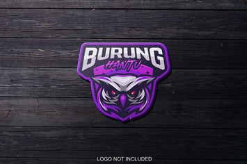Esport logo on wood mockup