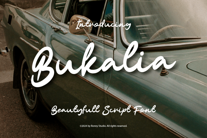 Bukalia - Beautyfull Script Font