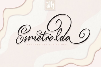 Esmetralda - Handwritten Font