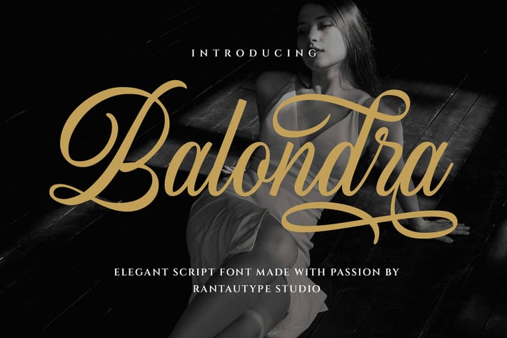 Balondra Elegant Script Font