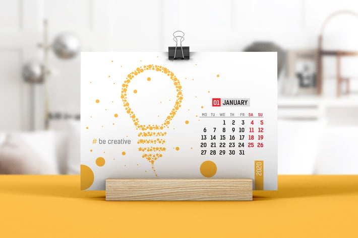 Desk Calendar With Wooden Stand Mockup 02