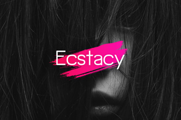 Ecstacy  Display Typeface + Webfonts
