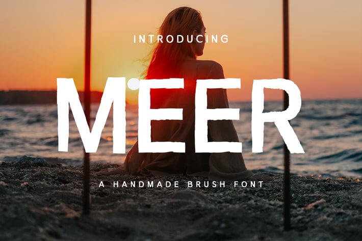 Meer Brush Font