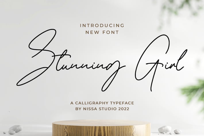 Stunning Girl - Signature Font