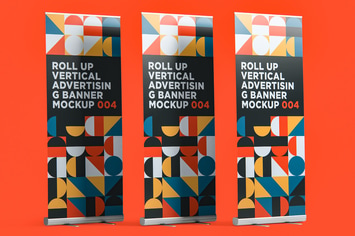 Roll Up Banner Mockup 004