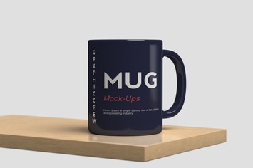Close up mug mockup on the wood
