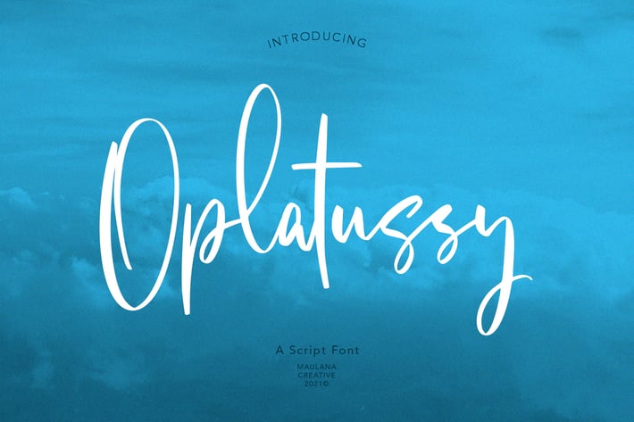 Oplatussy Script Font