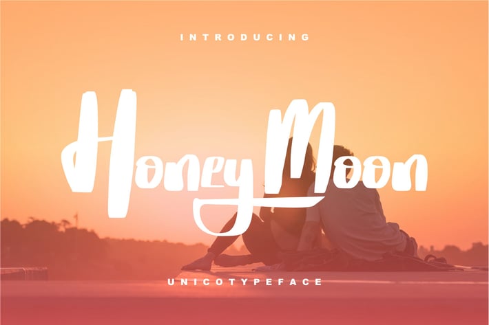 Honey Moon | Unicotypeface Font