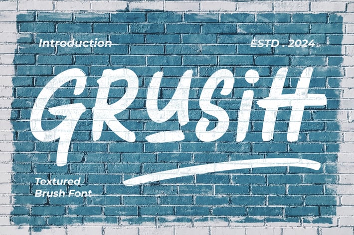 Grusih - Textured Brush Font