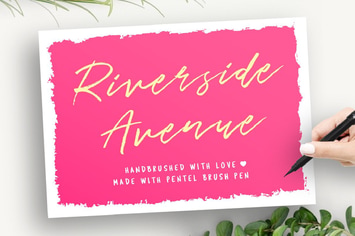 Riverside Avenue Script Font