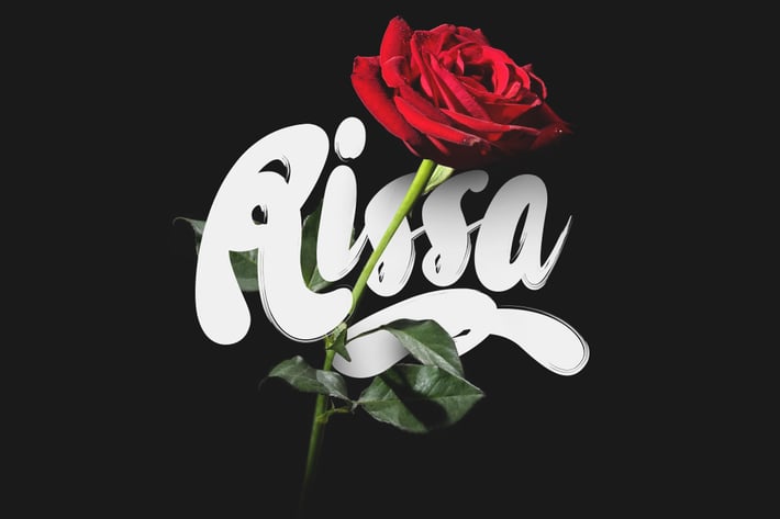 Rissa Typeface