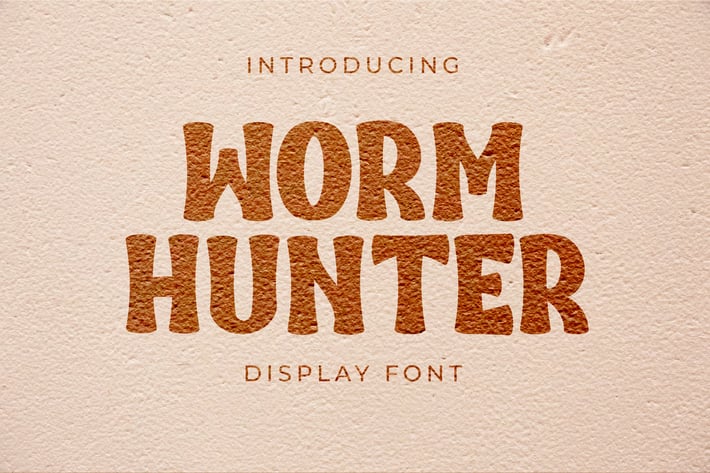 Worm Hunter Bold Display