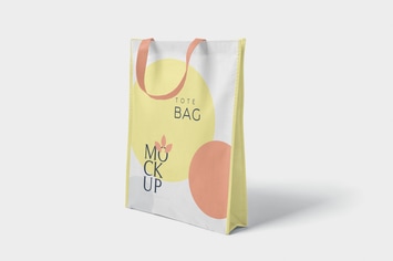 4 Tote Bag Mockups